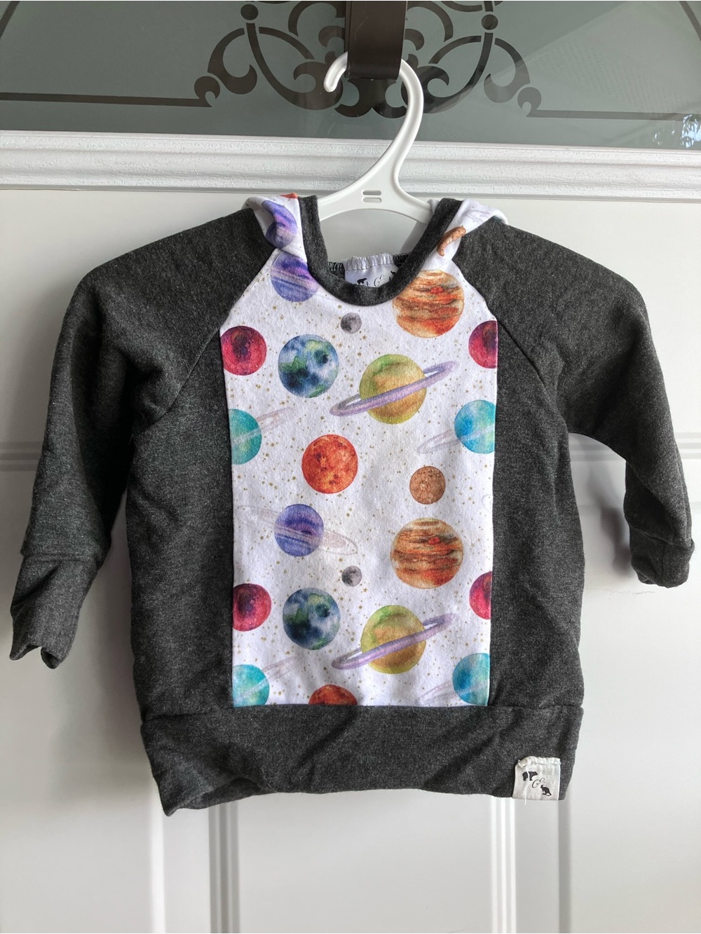 Bear & Roo grey space hooded sweater 12-18 months